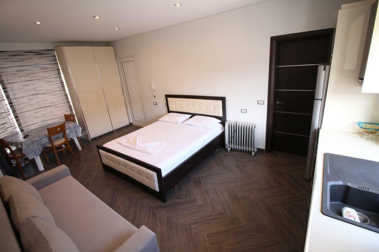 Apartments & Studios Ardian-Mandi Sarande-Albania Екстериор снимка